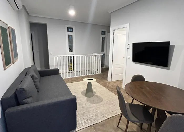 Sunny Apt 9Pax 4 Habitaciones En Minas-Malasana E3